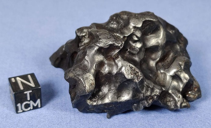 Sikhote-Alin 205g oriented meteorite